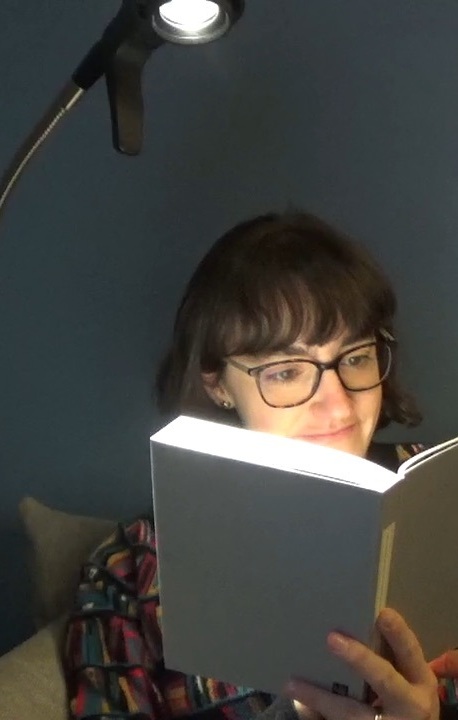 Reader using HD Original Light
